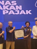 Kejati Lampung Menerima Penghargaan dari Dirjen Pajak