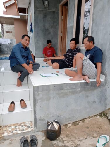IMG-20231226-WA0005-376x500 Perbaikan Jalan, Drainase dan Program PKH, Warnai Aspirasi Warga di Kegiatan Reses Agus Purwanto