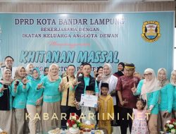 100 Anak – Anak Ikuti Kegiatan Khitanan Massal yang Diselenggarakan DPRD dan IKAD DPRD Bandarlampung