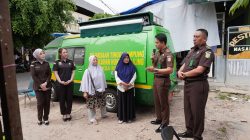 Tim Penerangan Hukum Kejaksaan Tinggi Lampung Turun ke Pasar