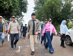 Bupati Pesawaran Nanda Indira Dampingi Gubernur Lampung Cek Jalan Provinsi